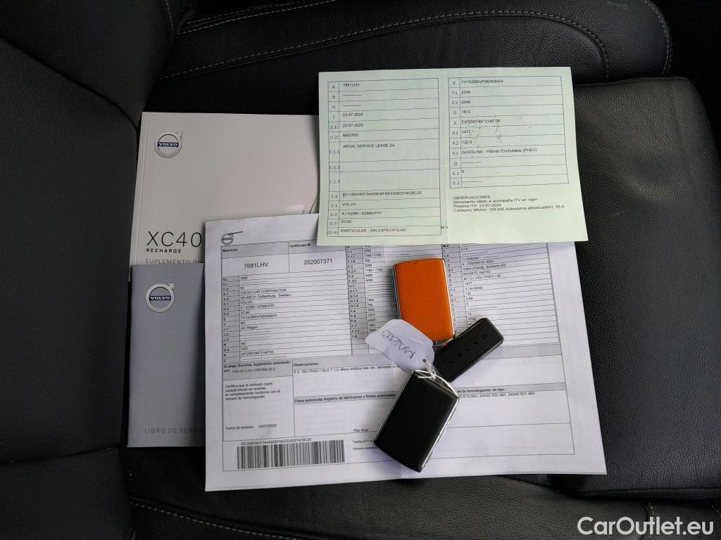 Volvo  XC 40 VOLVO XC40 / 2017 / 5P / todoterreno 1.5 T5 Twin Recharge Inscription Auto #9