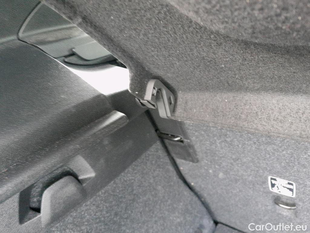 Volvo  XC 40 VOLVO XC40 / 2017 / 5P / todoterreno 1.5 T5 Twin Recharge Inscription Auto #5