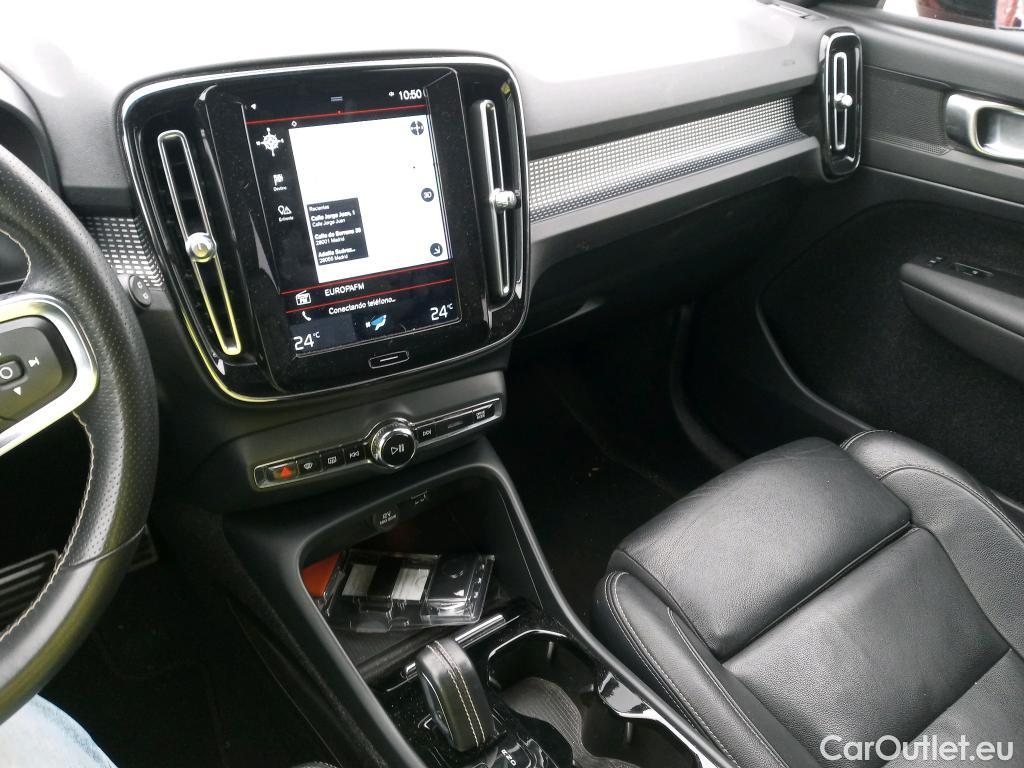 Volvo  XC 40 VOLVO XC40 / 2017 / 5P / todoterreno 1.5 T5 Twin Recharge R-Design Auto #16