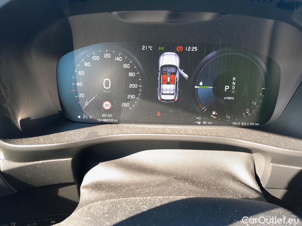 Volvo  XC 40 VOLVO XC40 / 2017 / 5P / todoterreno 1.5 T4 Twin Recharge Inscription Ex Auto #4