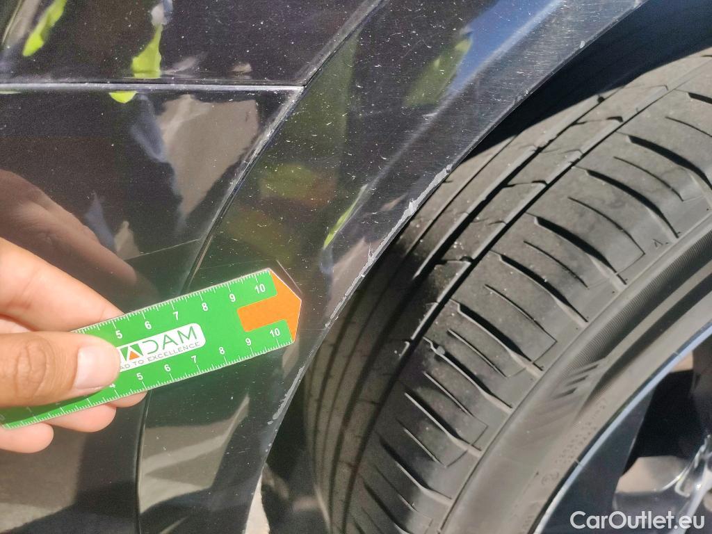 Volvo  XC90 VOLVO  / 2019 / 5P / todoterreno 2.0 B5 D5 AWD R-Design Auto #34