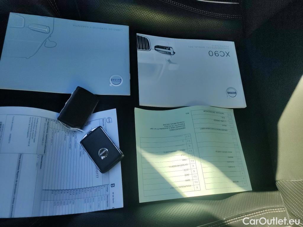 Volvo  XC90 VOLVO  / 2019 / 5P / todoterreno 2.0 B5 D5 AWD R-Design Auto #9