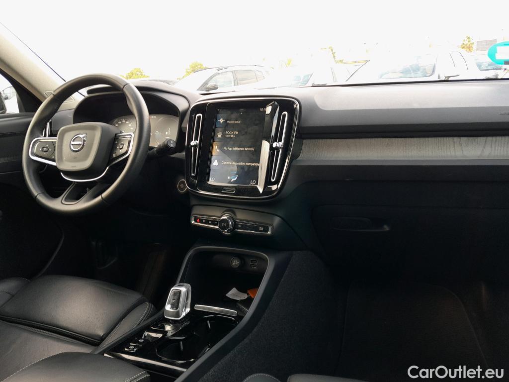 Volvo  XC 40 VOLVO XC40 / 2017 / 5P / todoterreno 1.5 T5 Twin Recharge Inscription Auto #3