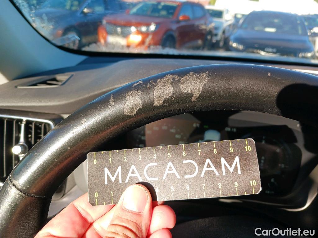  Volvo  XC60 VOLVO  / 2017 / 5P / todoterreno 2.0 B4 D4 AWD Business Plus Auto #21