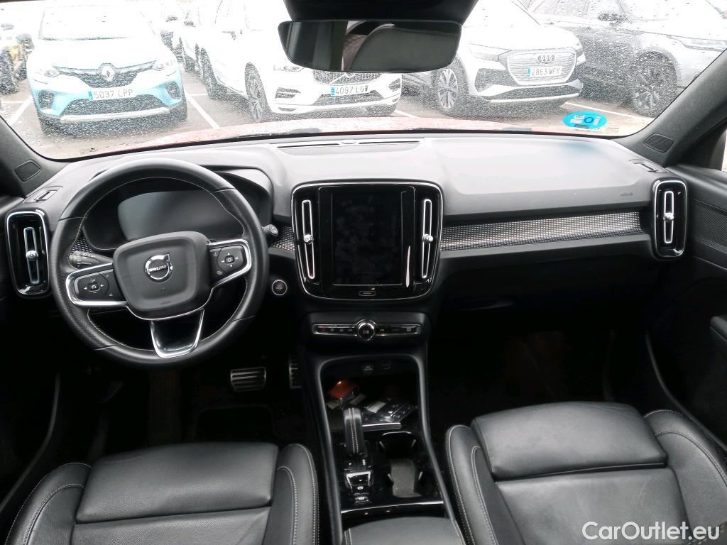 Volvo  XC 40 VOLVO XC40 / 2017 / 5P / todoterreno 1.5 T5 Twin Recharge R-Design Auto #3
