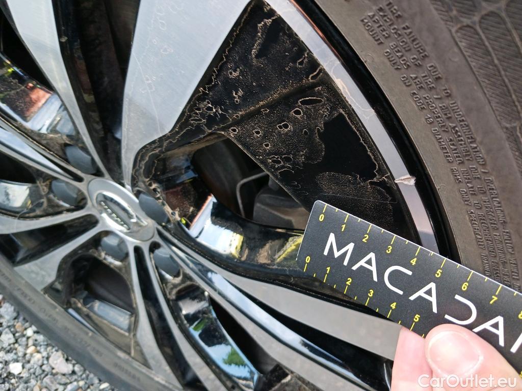  Volvo  XC60 VOLVO  / 2017 / 5P / todoterreno 2.0 T6 AWD Recharge Inscription Exp Auto #41