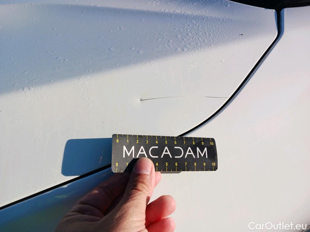  Volvo  XC60 VOLVO  / 2017 / 5P / todoterreno 2.0 B4 D4 AWD Business Plus Auto #4