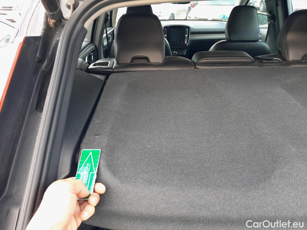 Volvo  XC 40 VOLVO XC40 / 2017 / 5P / todoterreno 1.5 T5 Twin Recharge Inscription Auto #2