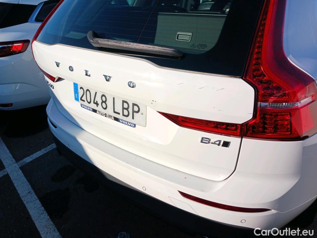  Volvo  XC60 VOLVO  / 2017 / 5P / todoterreno 2.0 B4 D4 AWD Business Plus Auto #1