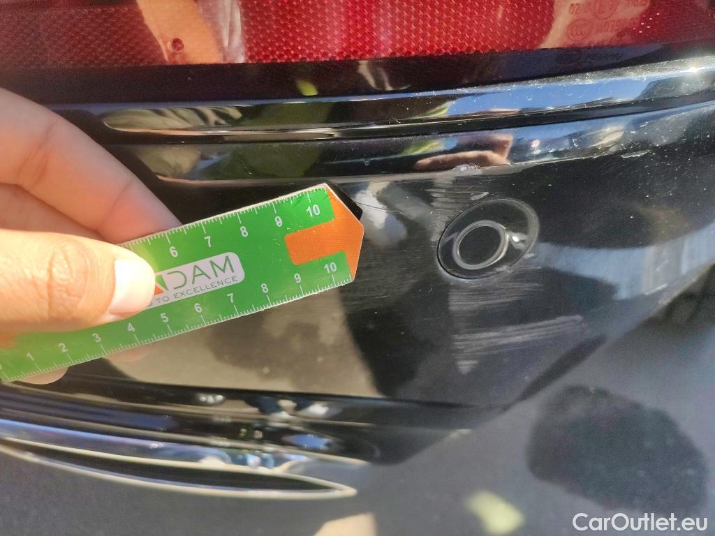 Volvo  XC90 VOLVO  / 2019 / 5P / todoterreno 2.0 B5 D5 AWD R-Design Auto #27