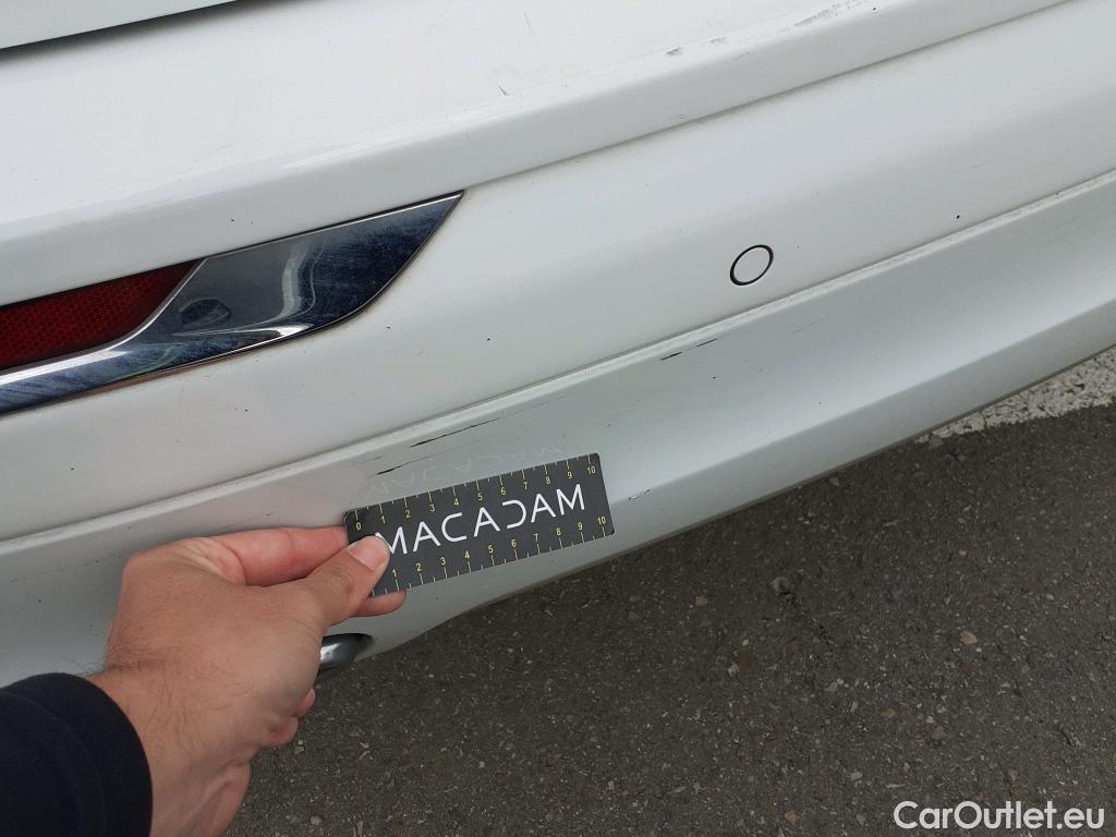  Volvo  XC60 VOLVO  / 2017 / 5P / todoterreno 2.0 T8 AWD Inscription Auto #29