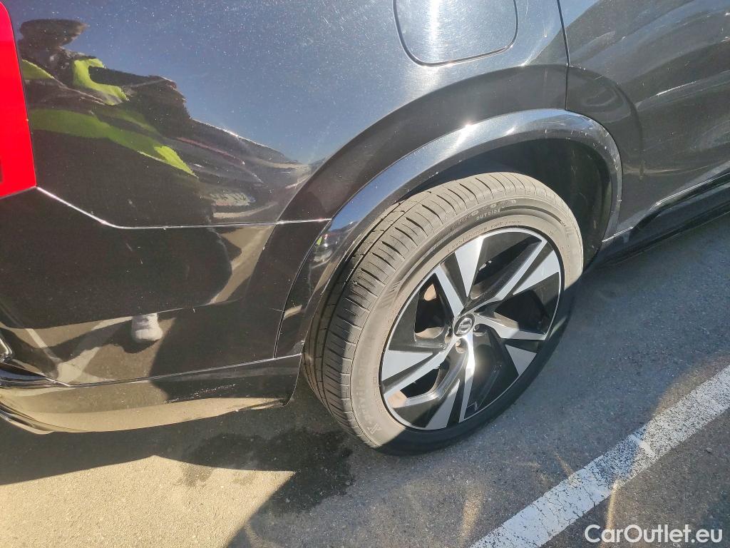 Volvo  XC90 VOLVO  / 2019 / 5P / todoterreno 2.0 B5 D5 AWD R-Design Auto #33
