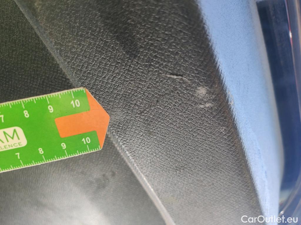 Volvo  XC90 VOLVO  / 2019 / 5P / todoterreno 2.0 B5 D5 AWD R-Design Auto #25