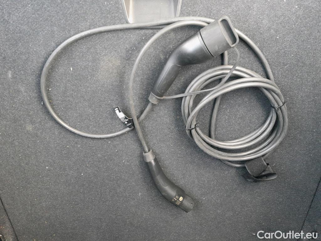 Volvo  XC 40 VOLVO XC40 / 2017 / 5P / todoterreno 1.5 T5 Twin Recharge Inscription Auto #15