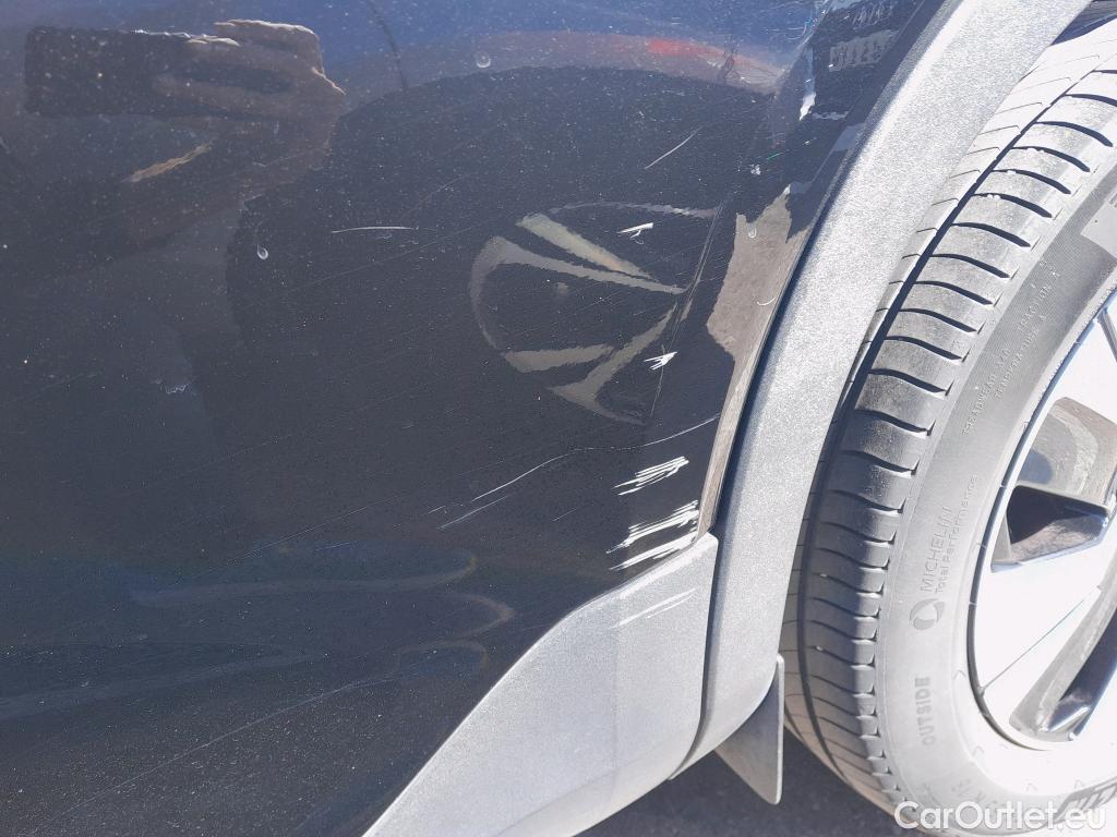 Volvo  XC 40 VOLVO XC40 / 2017 / 5P / todoterreno 1.5 T4 Twin Recharge Inscription Ex Auto #12