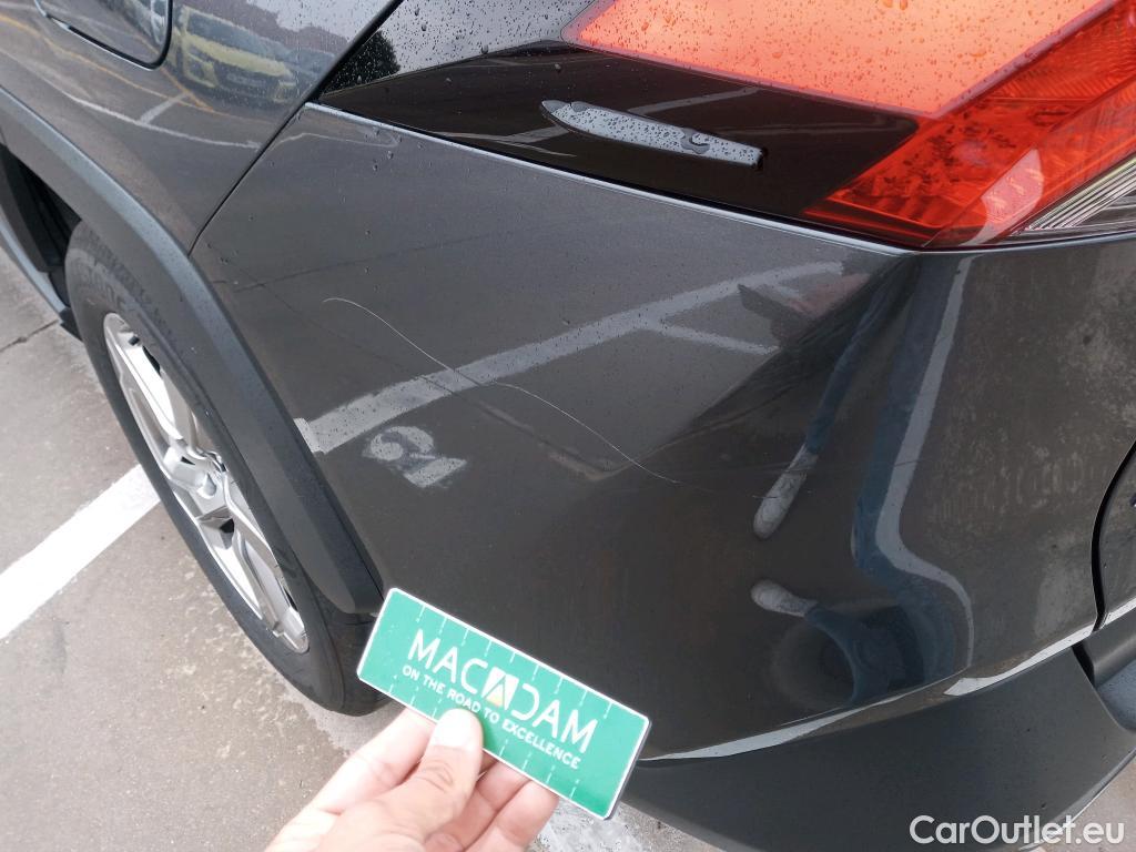 Toyota  RAV4 TOYOTA  / 2018 / 5P / todoterreno 2.5l 220H Advance #24