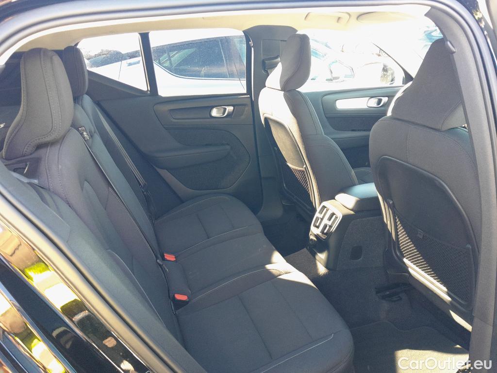 Volvo  XC 40 VOLVO XC40 / 2017 / 5P / todoterreno 1.5 T4 Twin Recharge Inscription Ex Auto #7