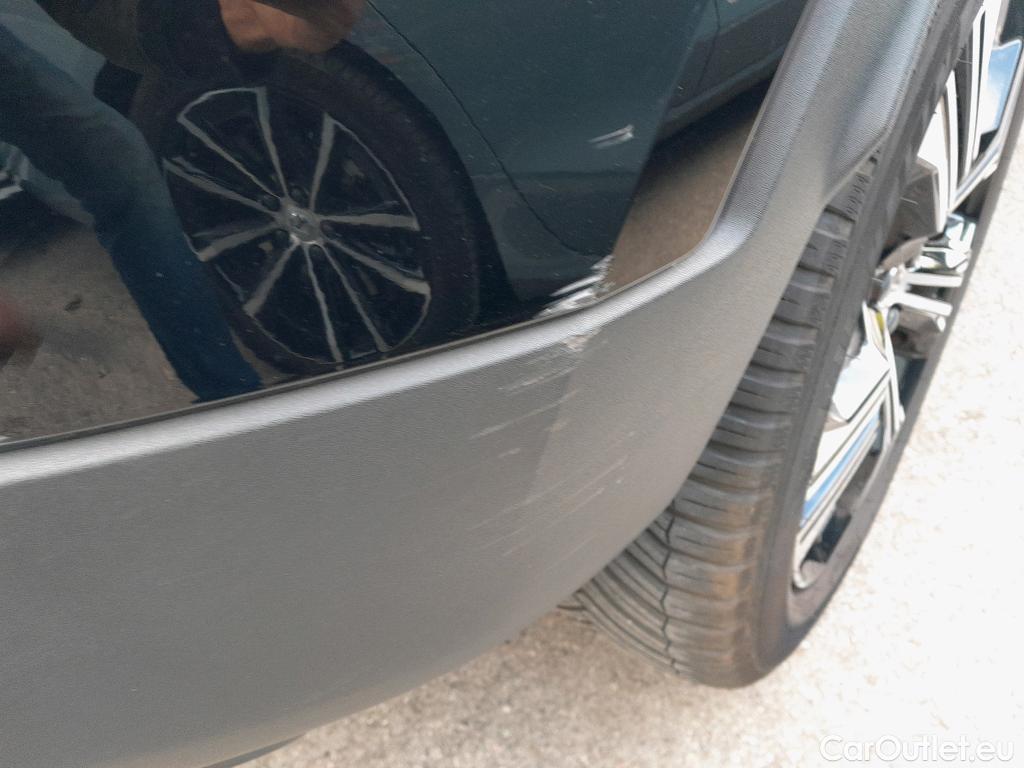 Volvo  XC 40 VOLVO XC40 / 2017 / 5P / todoterreno 1.5 T5 Twin Recharge Inscription Auto #30