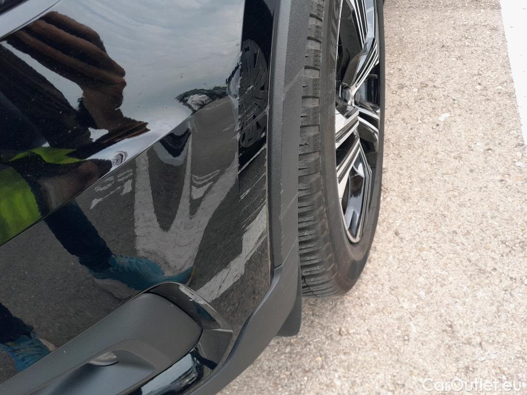 Volvo  XC 40 VOLVO XC40 / 2017 / 5P / todoterreno 1.5 T5 Twin Recharge Inscription Auto #16