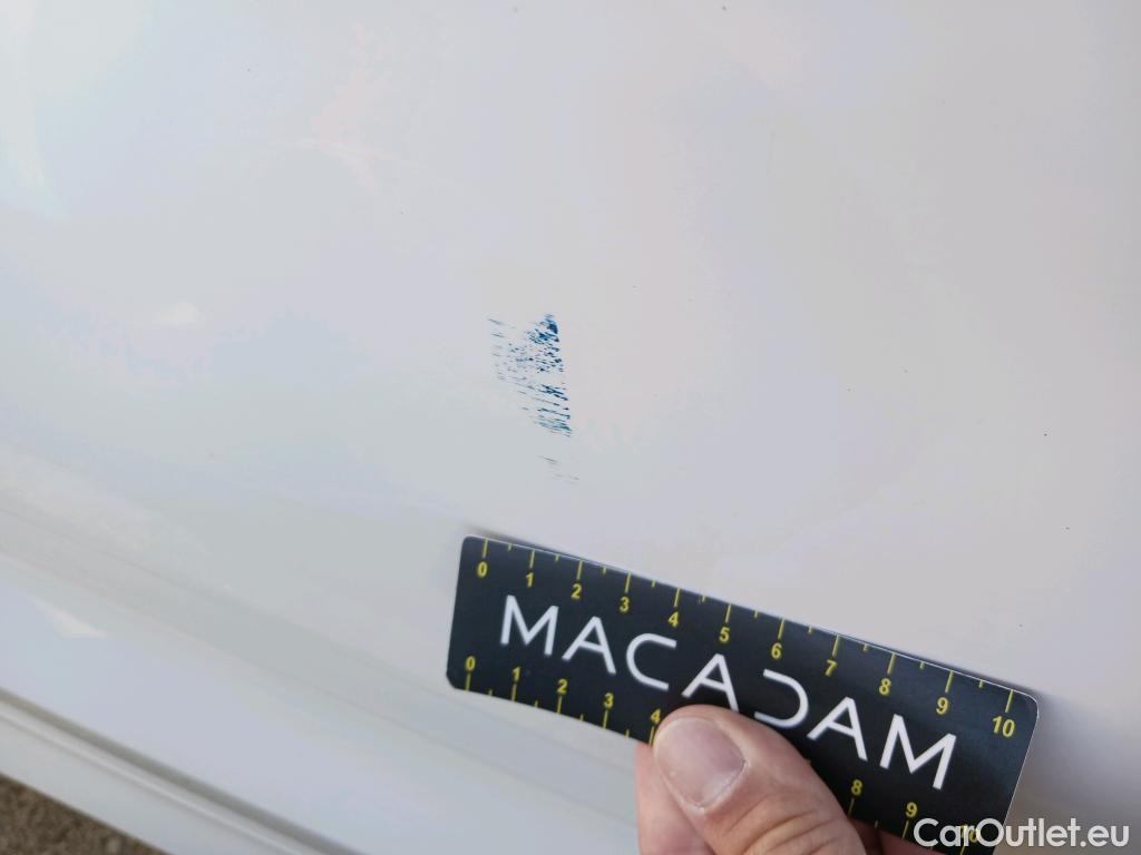  Volvo  XC60 VOLVO  / 2017 / 5P / todoterreno 2.0 B4 D4 AWD Business Plus Auto #27