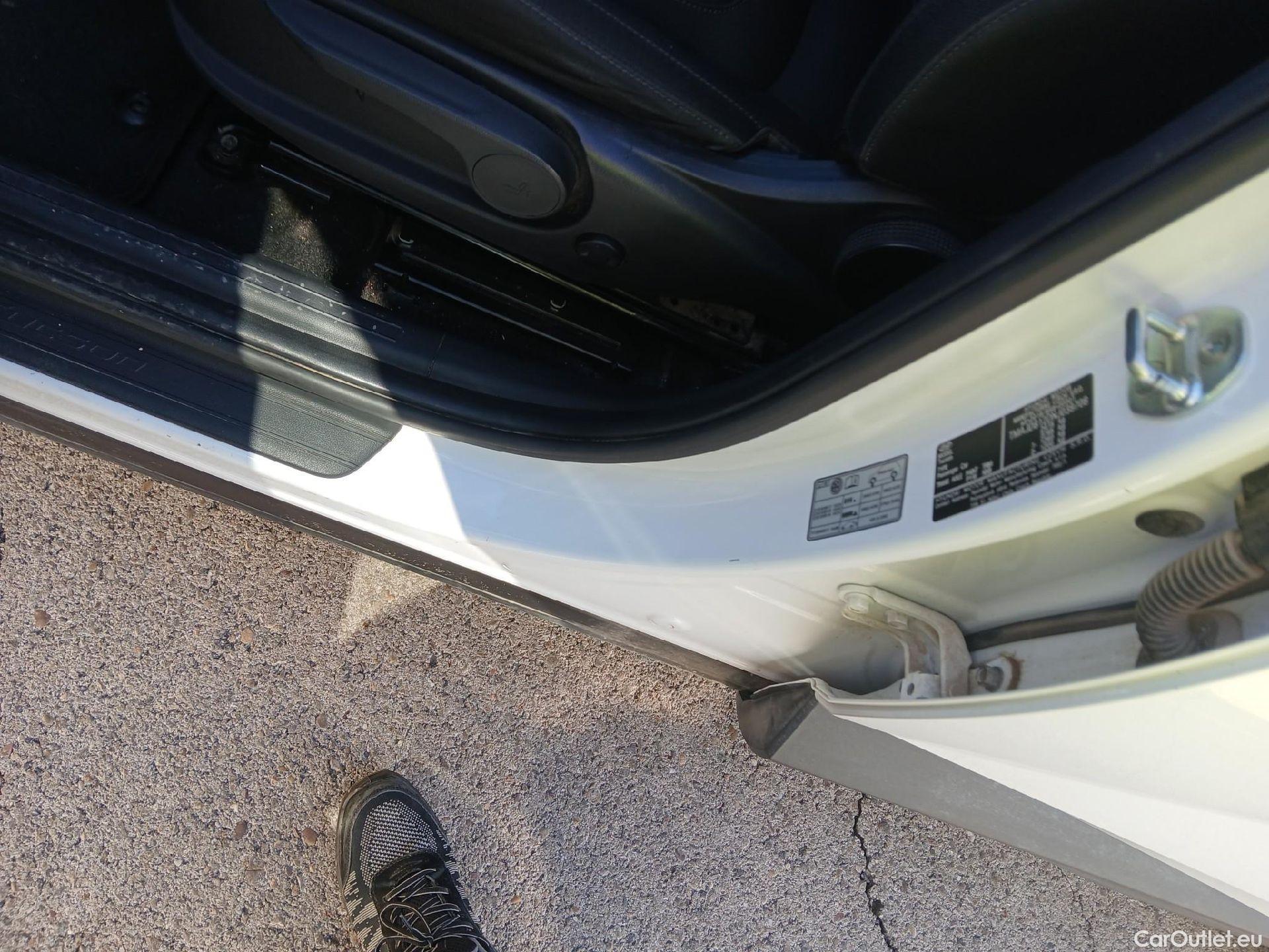  Hyundai  Tucson HYUNDAI  / 2020 / 5P / todoterreno 1.6 TGDI PHEV 195kW Tecno Sky Auto 4x4 #2