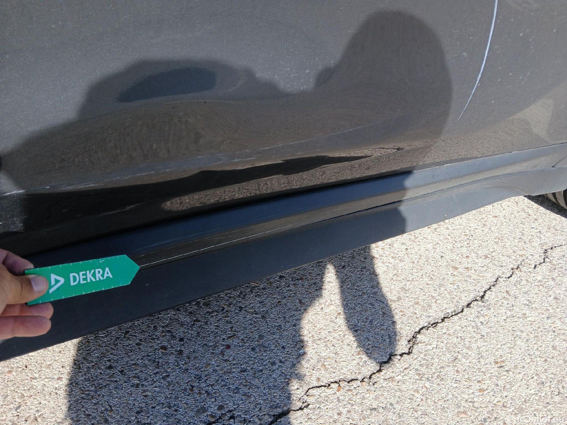  Bmw  X1 BMW  sDrive18i #40