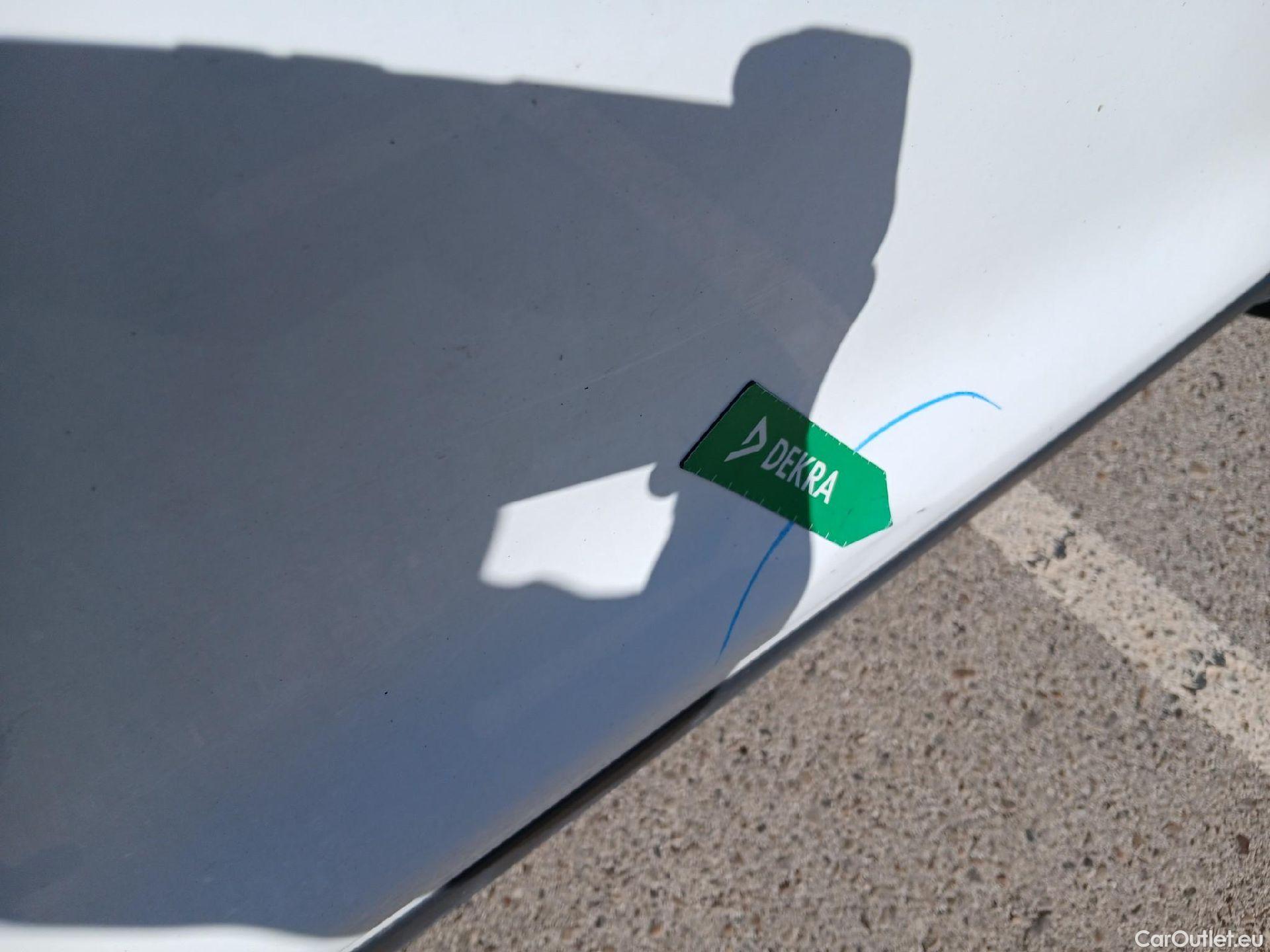  Ford  Kuga FORD  / 2016 / 5P / todoterreno 1.5 EcoBoost 88kW 4x2 Trend+ (CX) #44