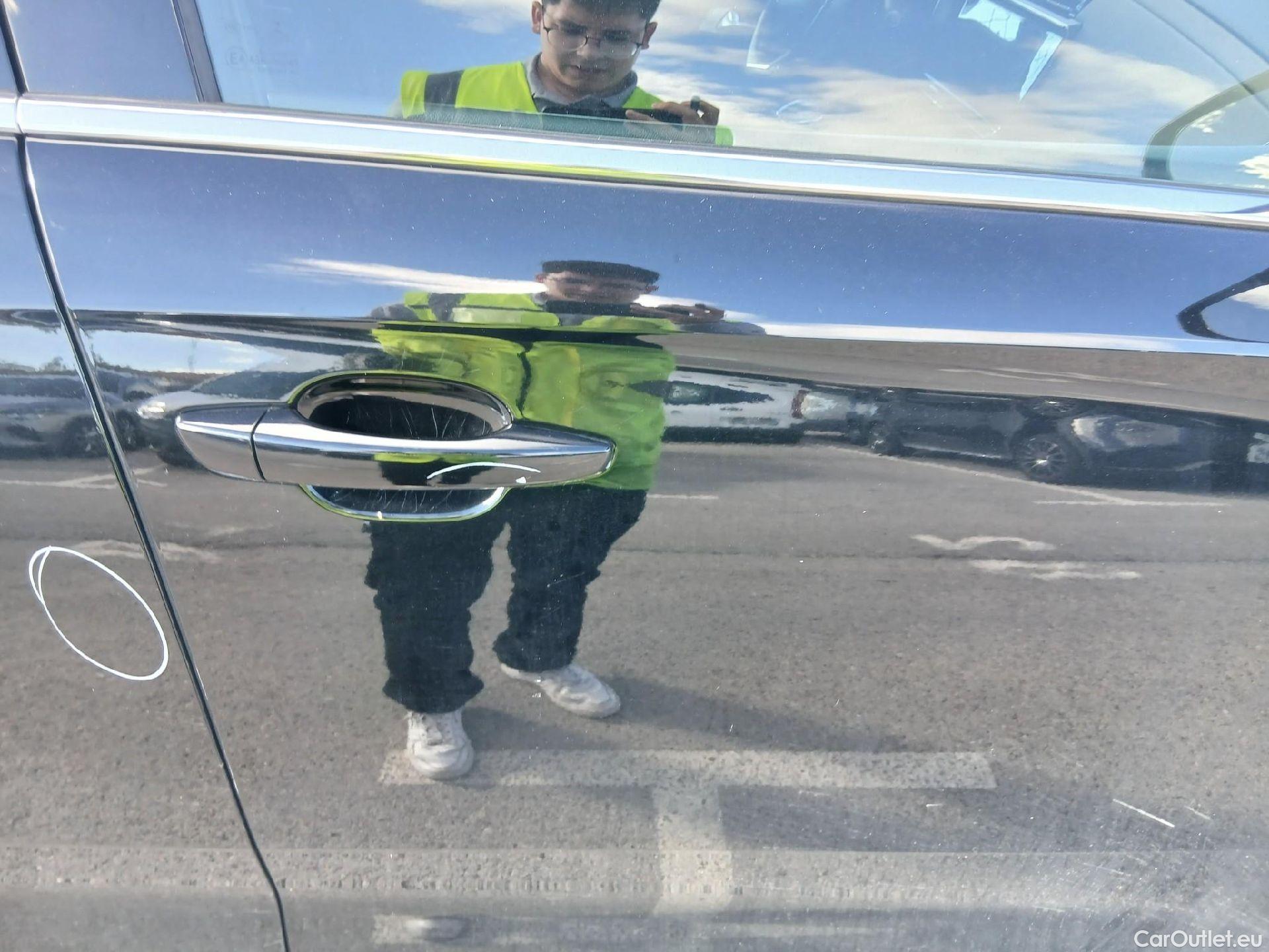  DS  DS7 DS DS 7 Crossback / 2017 / 5P / todoterreno BlueHDi DE 96kW (130CV) BE CHIC #37