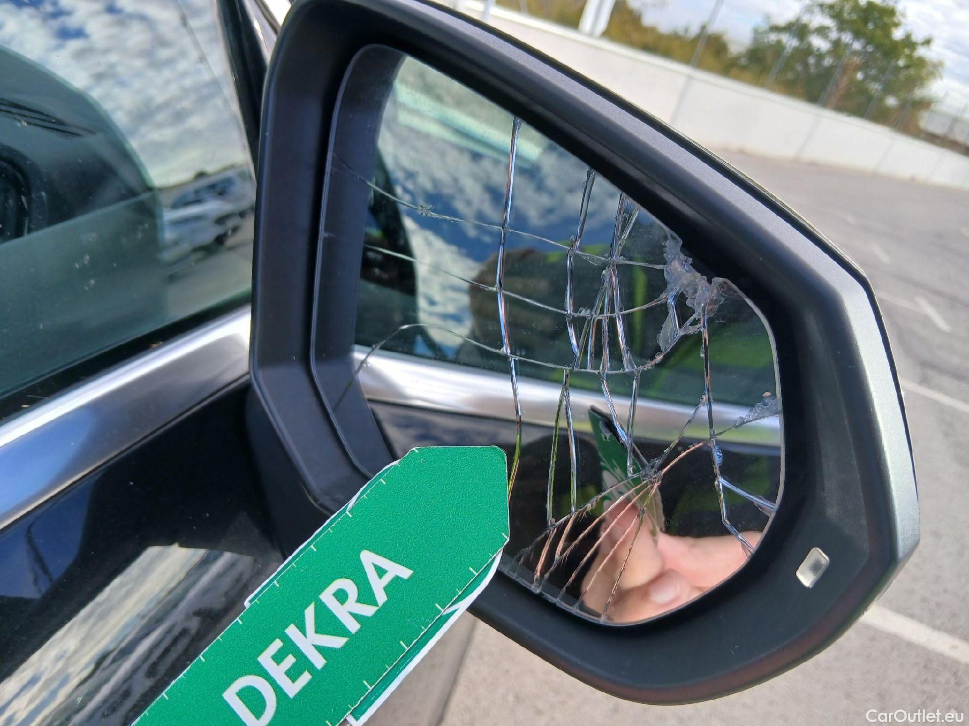  Audi  Q3 AUDI  / 2018 / 5P / todoterreno Advanced 35 TDI 110kW (150CV) S tronic #58