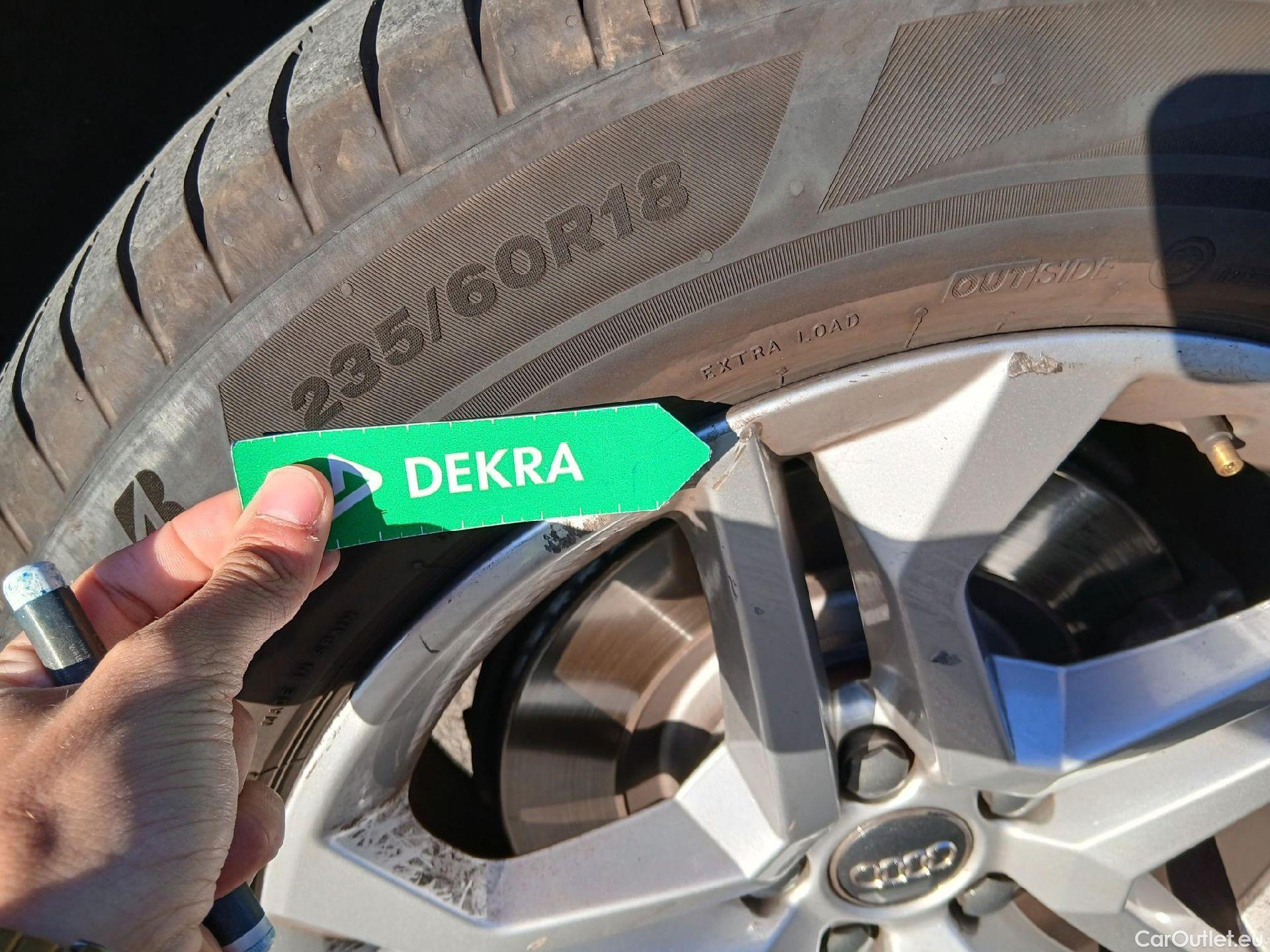  Audi  Q5 AUDI  / 2016 / 5P / todoterreno Design 35 TDI 120kW quattro S tronic #39