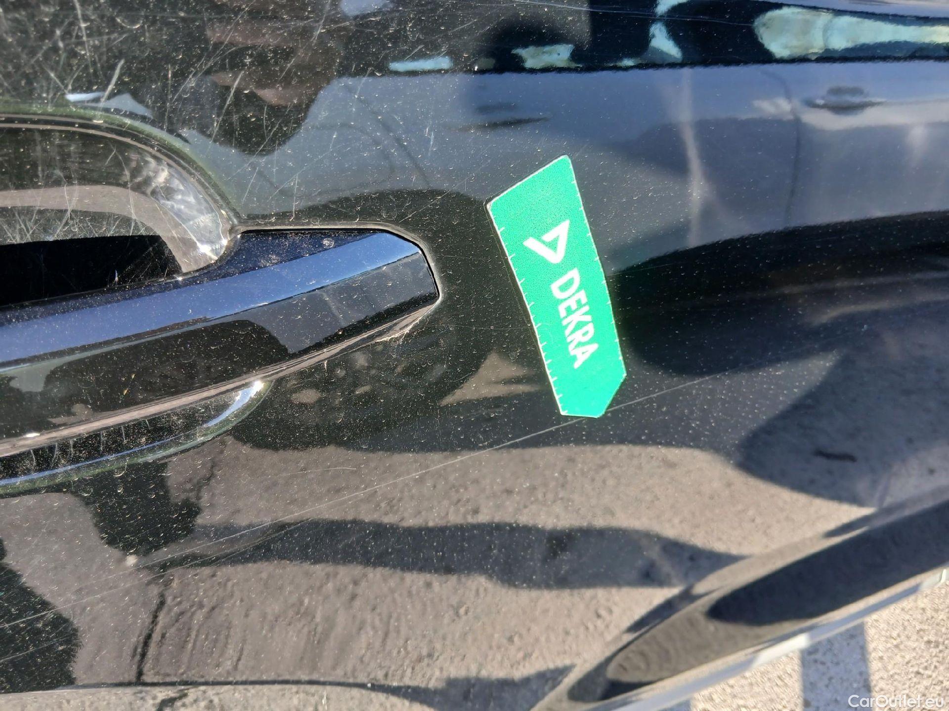  Audi  Q5 AUDI  / 2016 / 5P / todoterreno Design 35 TDI 120kW quattro S tronic #44