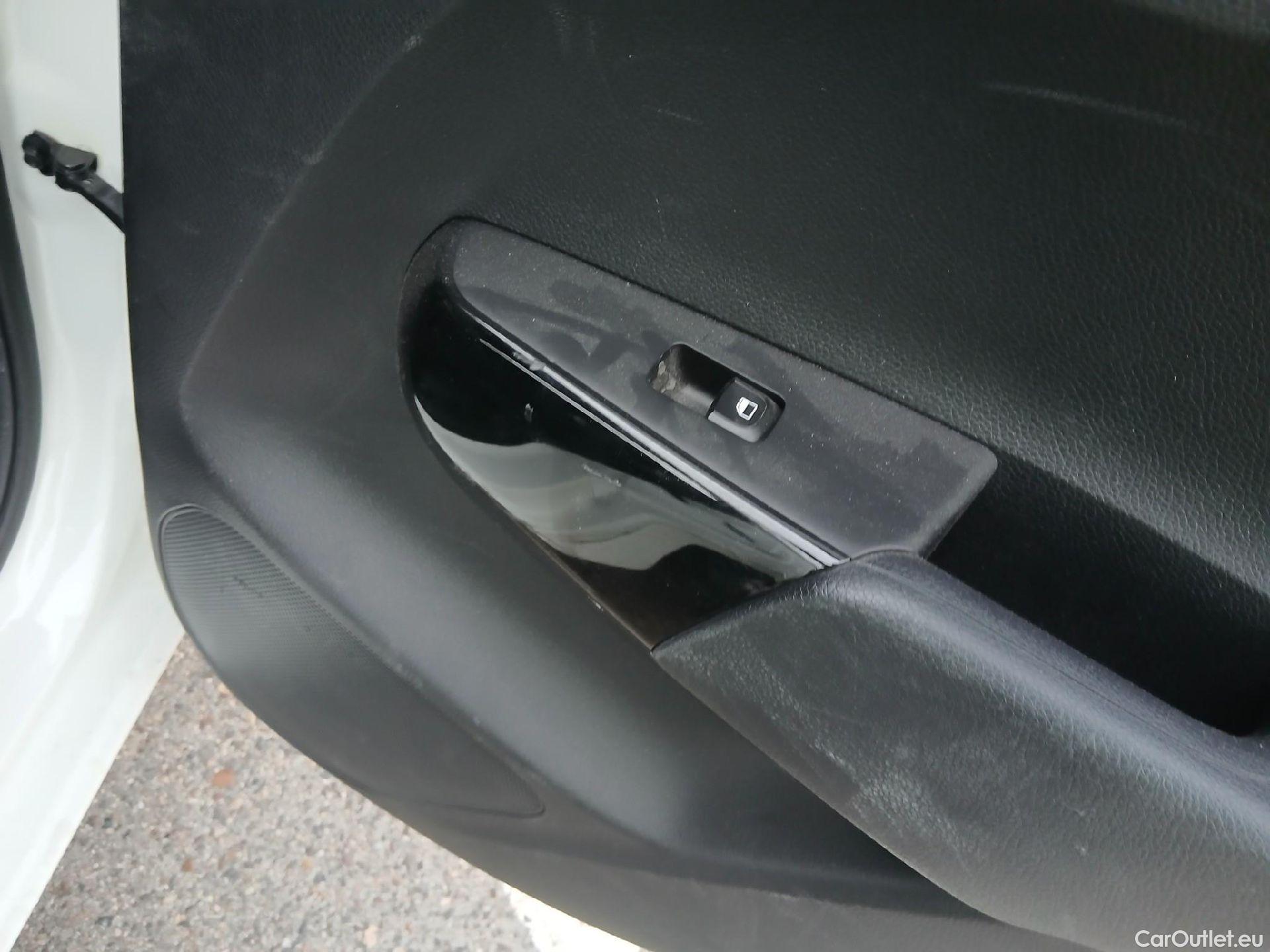  KIA  Picanto KIA  / 2020 / 5P / berlina con portón 1.0 DPi 49kW (67CV) Concept Pack Comfort #10