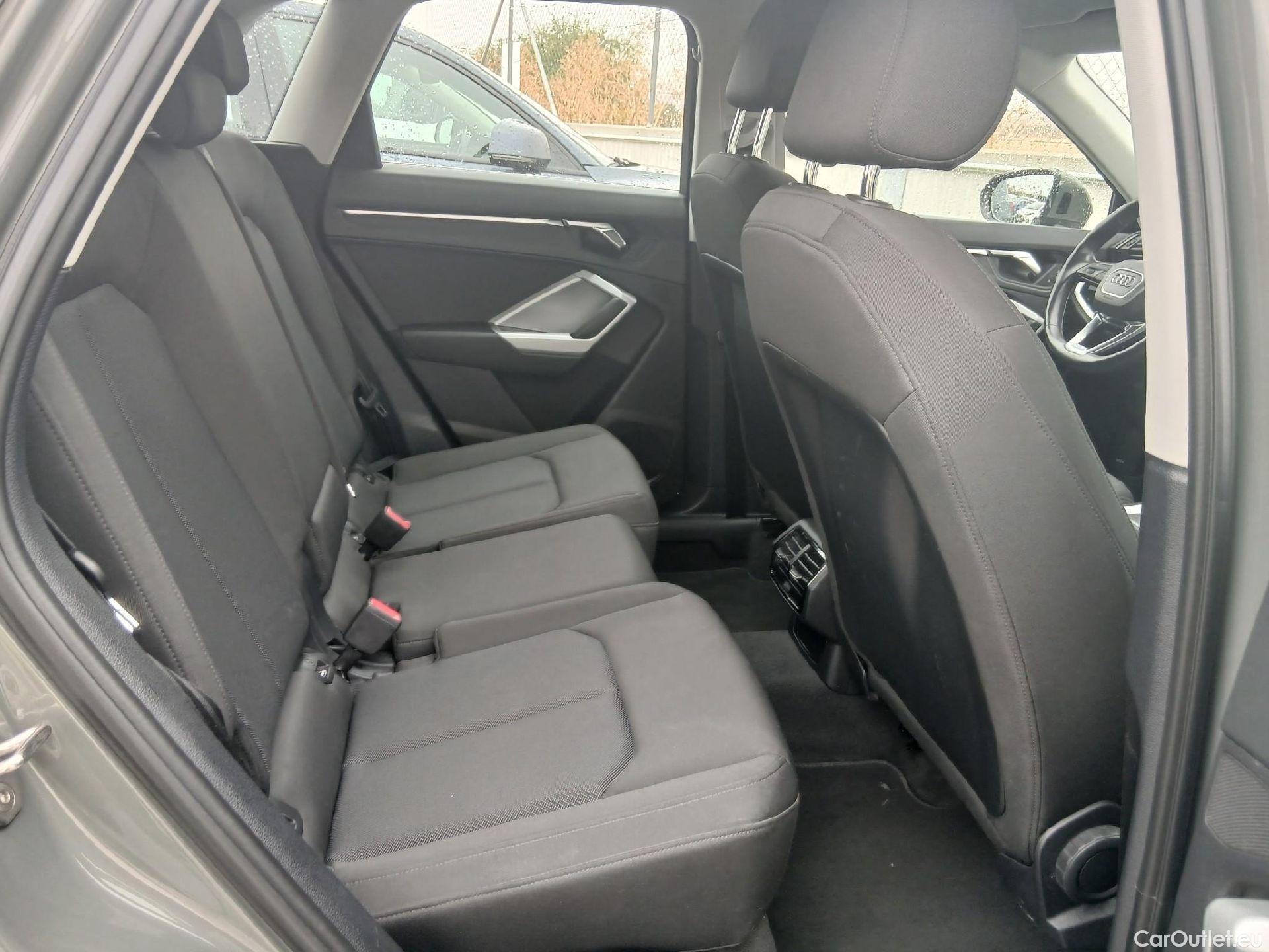 Audi  Q3 AUDI  / 2018 / 5P / todoterreno Advanced 35 TDI 110kW (150CV) S tronic (AC5) #7