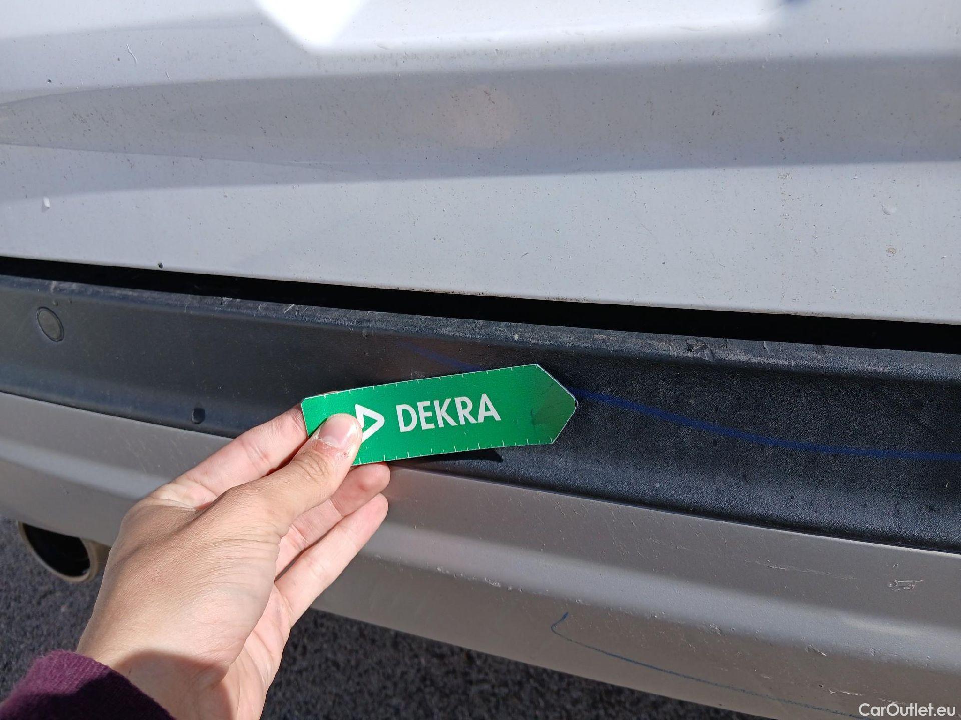  Ford  Kuga FORD  / 2016 / 5P / todoterreno 1.5 EcoBoost 88kW 4x2 Trend+ (CX) #29