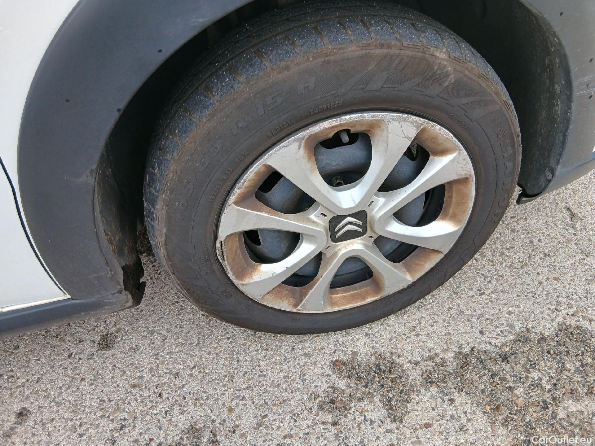  Citroen  C3 CITROEN  / 2020 / 5P / berlina con portón BlueHDi 75KW (100CV) S&S Live Pack #26