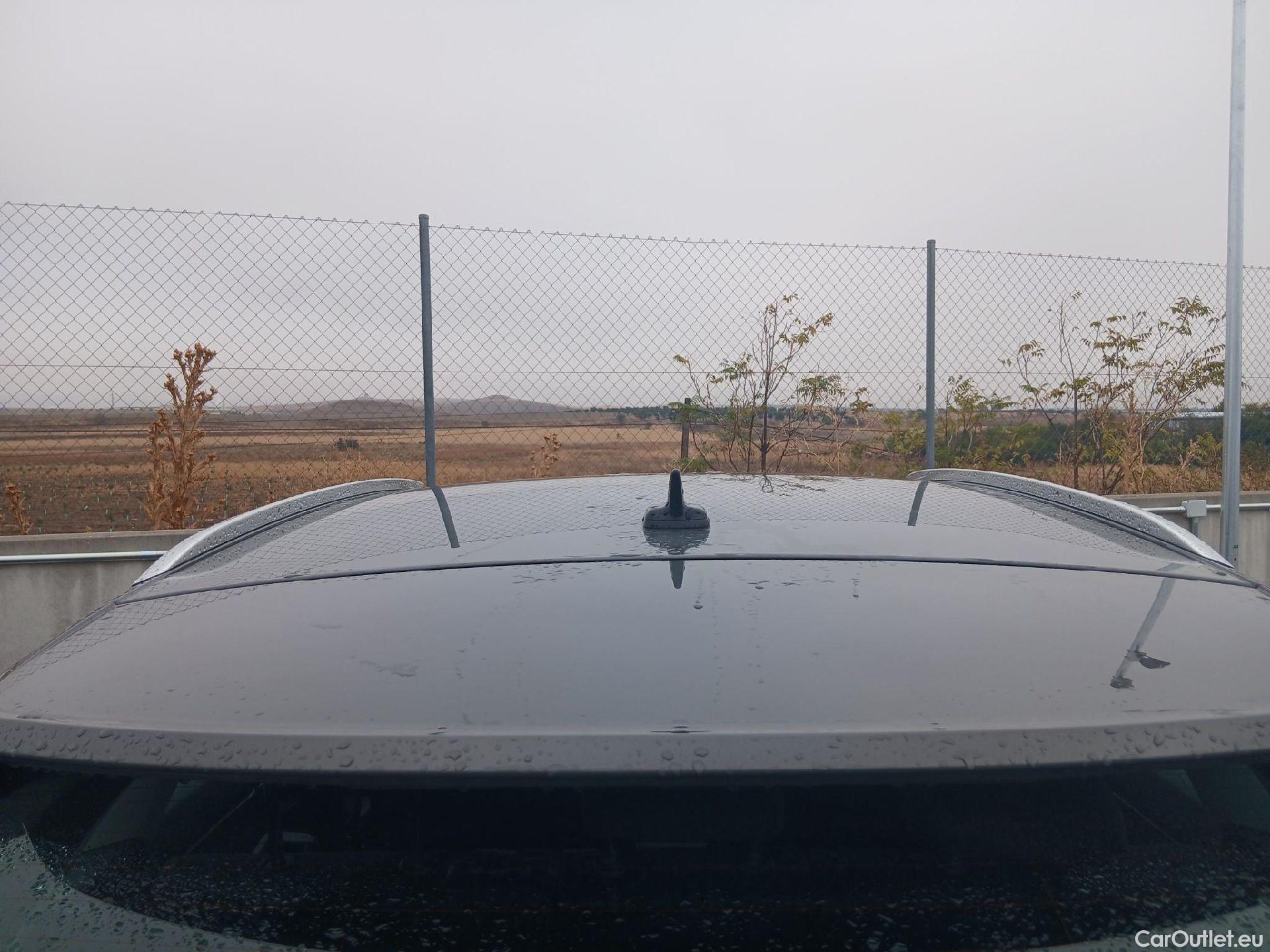 Audi  Q3 AUDI  / 2018 / 5P / todoterreno Advanced 35 TDI 110kW (150CV) S tronic (AC5) #9