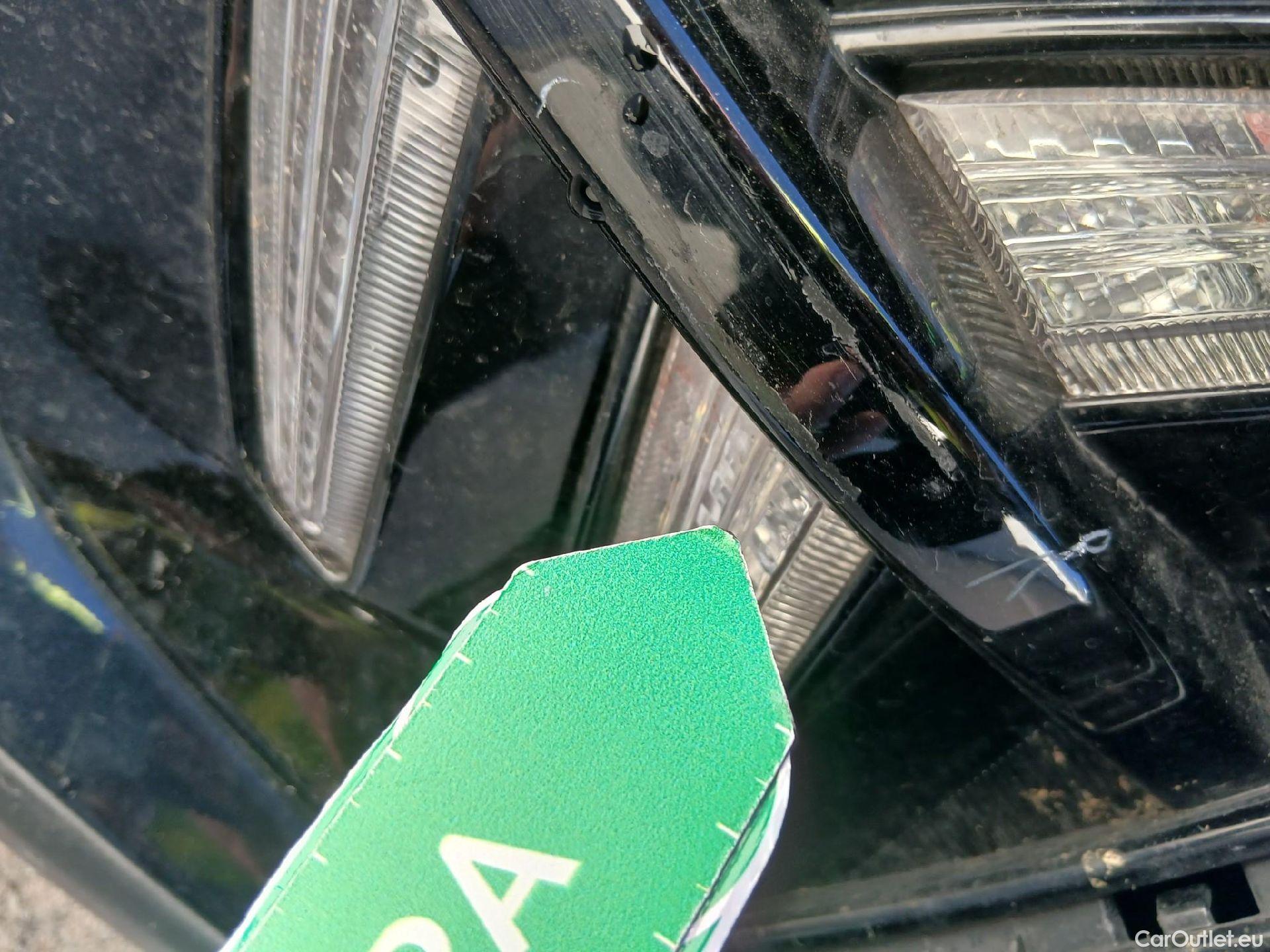  KIA  Niro KIA  1.6 GDi PHEV 104kW (141CV) Drive (AC) #21