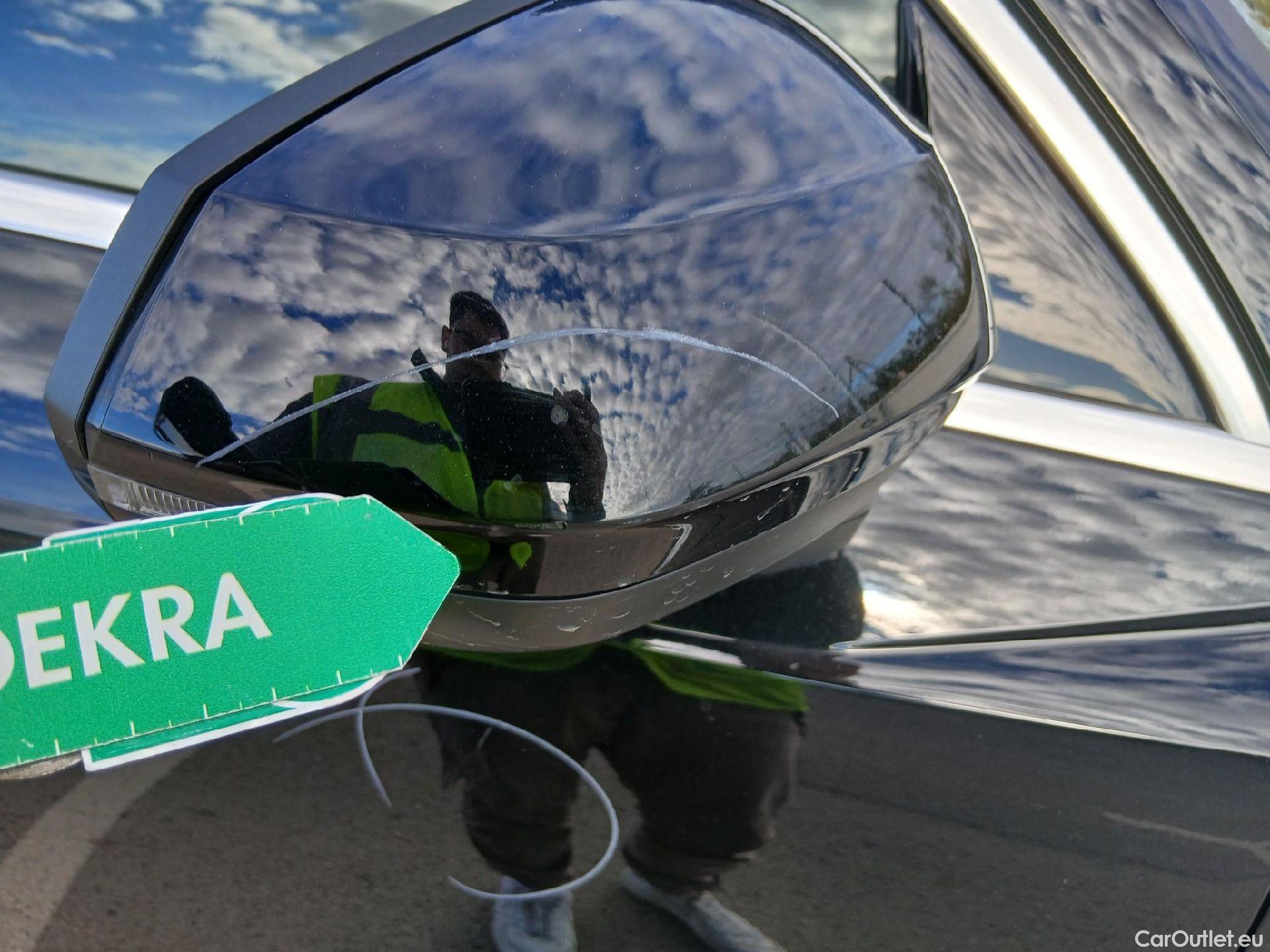  Audi  Q3 AUDI  / 2018 / 5P / todoterreno Advanced 35 TDI 110kW (150CV) S tronic #53