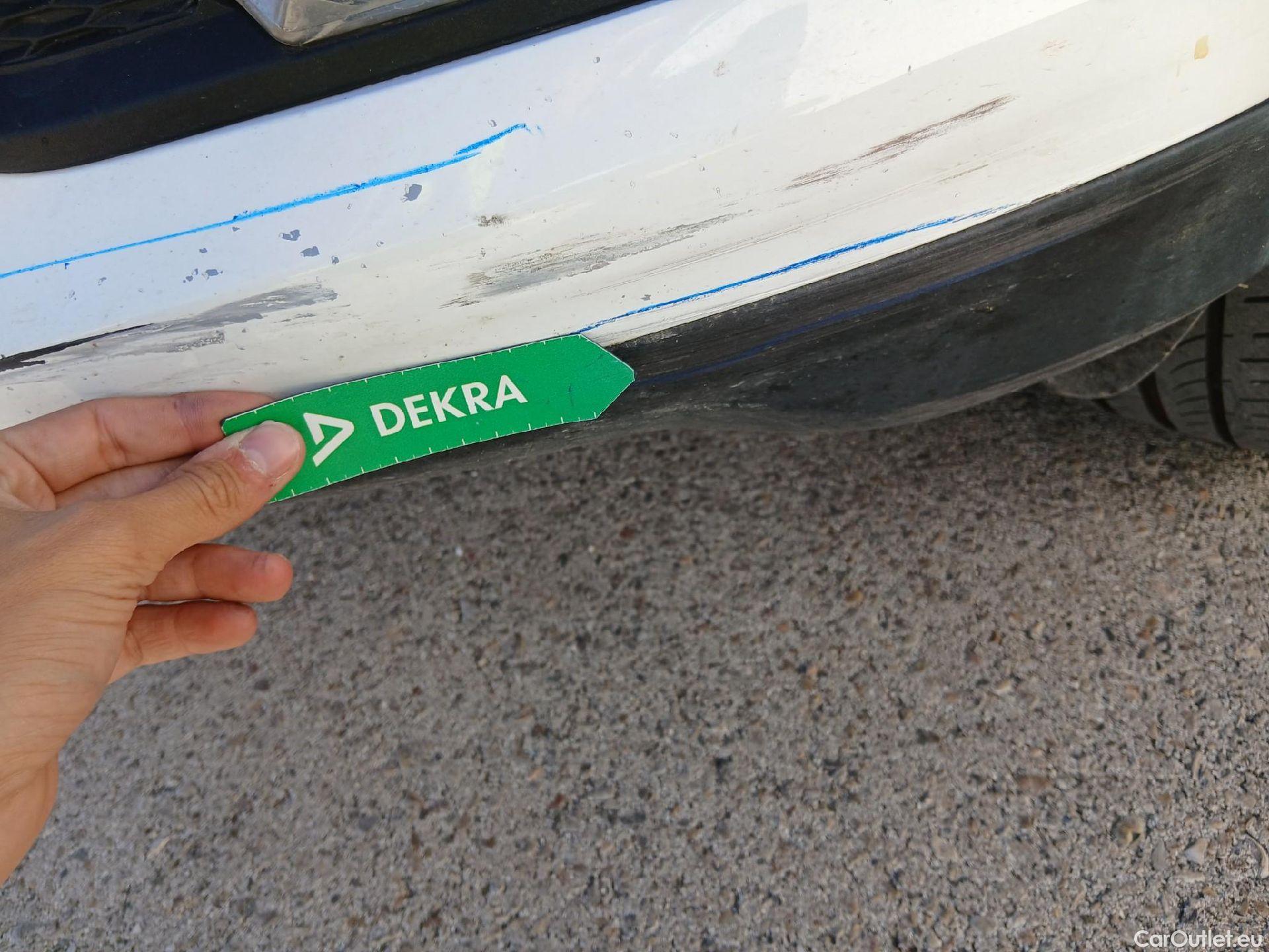  Ford  Kuga FORD  / 2016 / 5P / todoterreno 1.5 EcoBoost 88kW 4x2 Trend+ (CX) #4