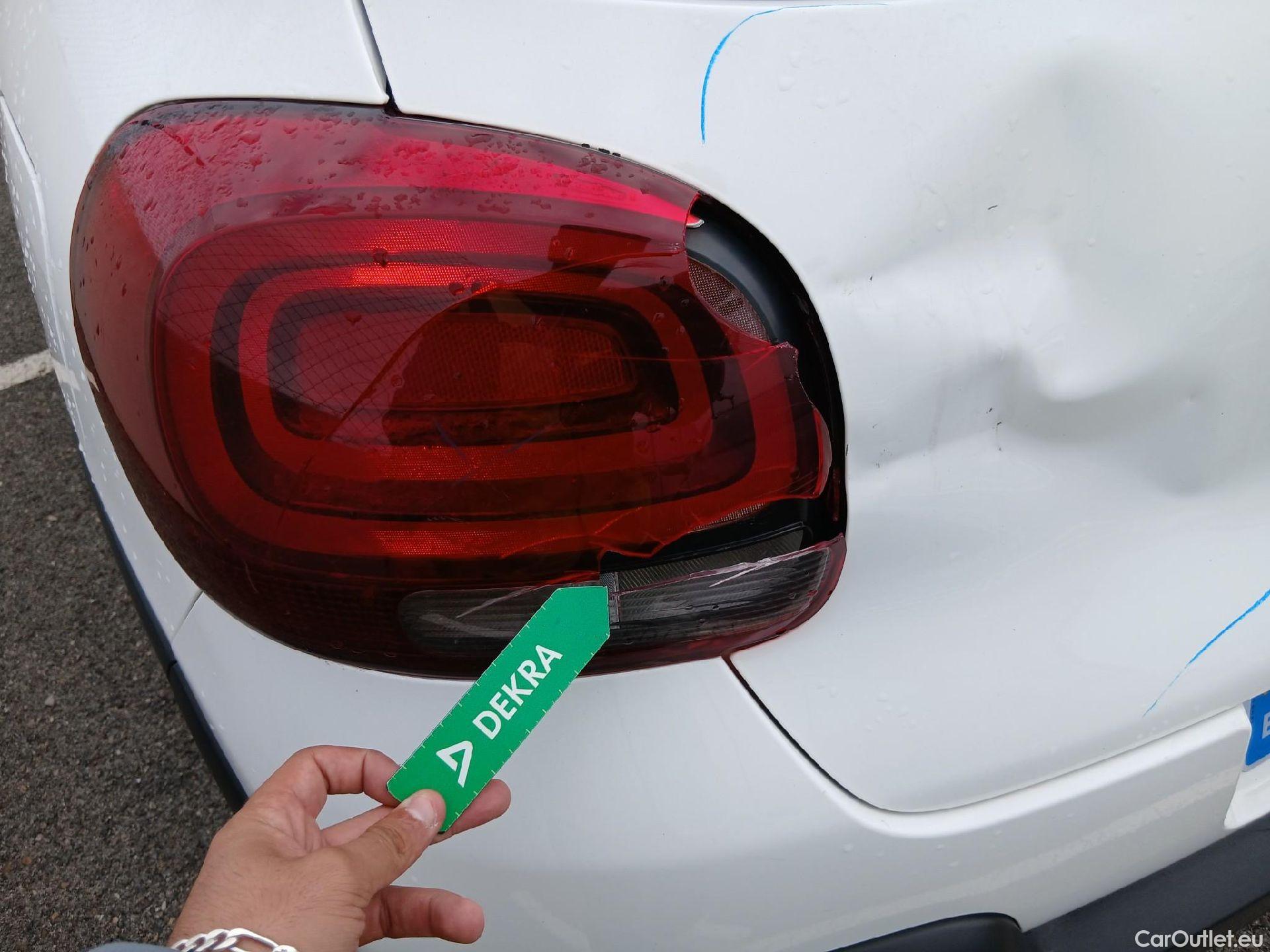  Citroen  C3 CITROEN  / 2020 / 5P / berlina con portón BlueHDi 75KW (100CV) S&S Live Pack #16