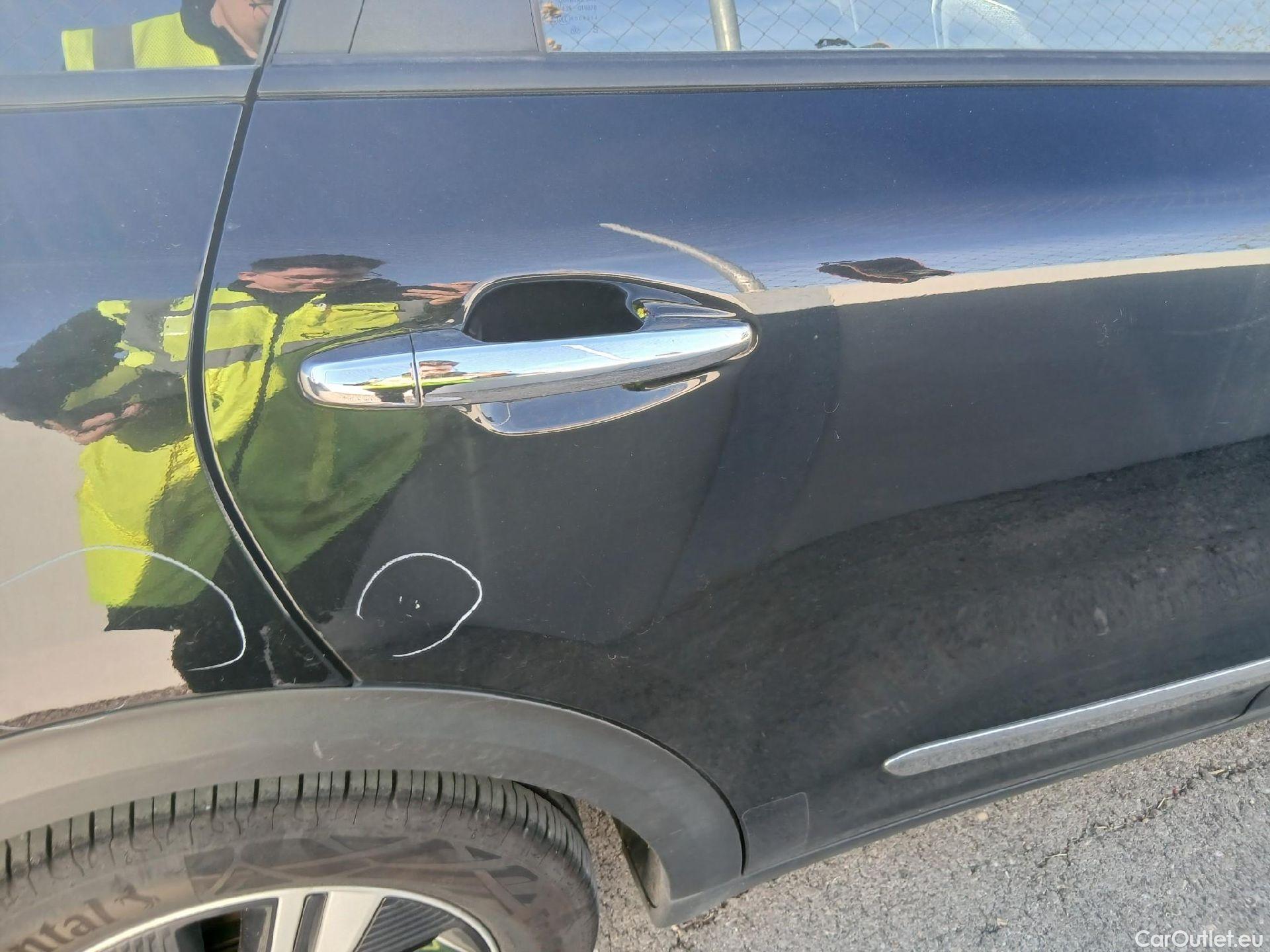  KIA  Niro KIA  / 2019 / 5P / crossover 1.6 GDi PHEV 104kW (141CV) Drive #16