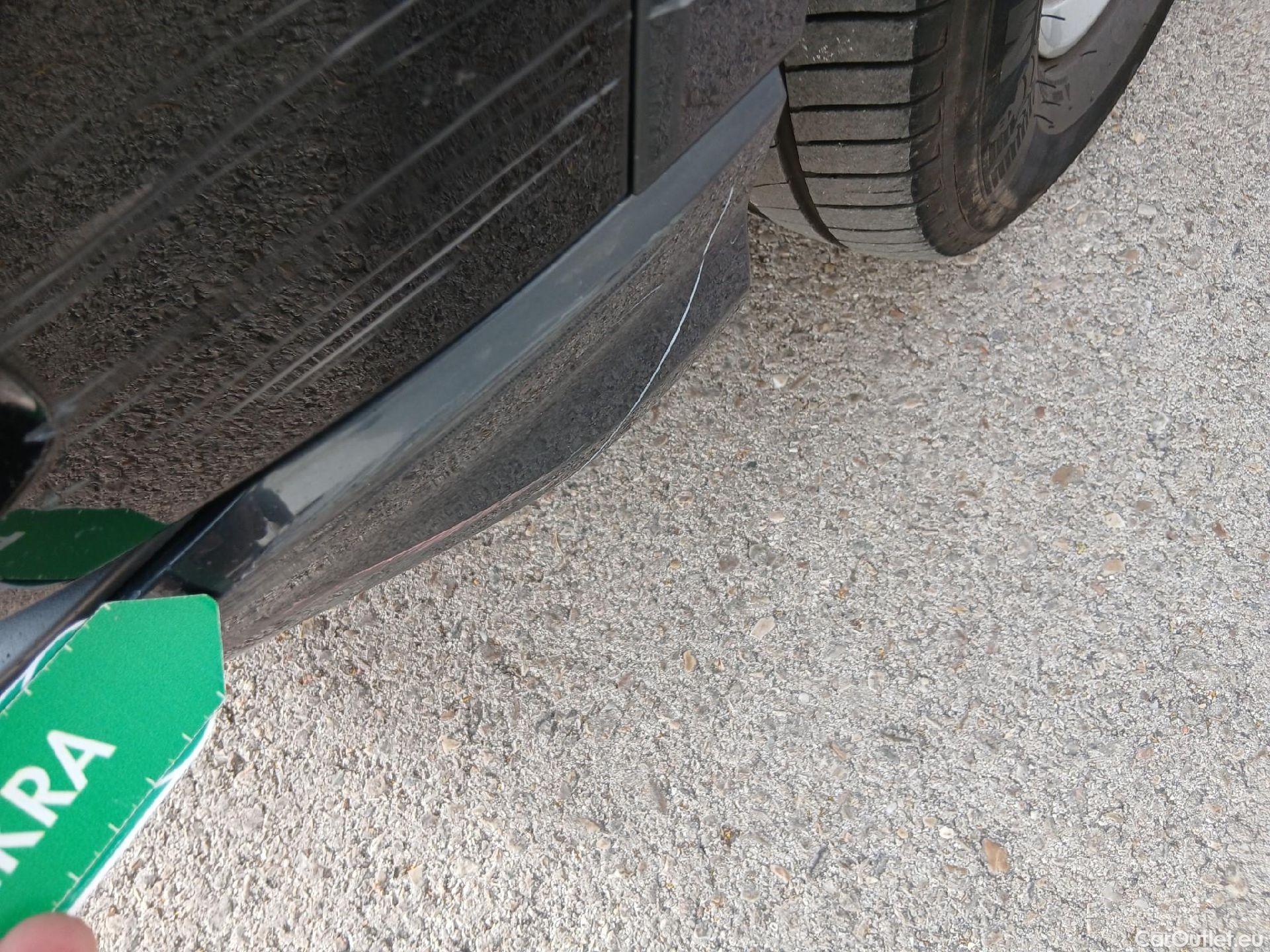  Audi  Q3 AUDI  / 2018 / 5P / todoterreno Advanced 35 TDI 110kW (150CV) S tronic #20