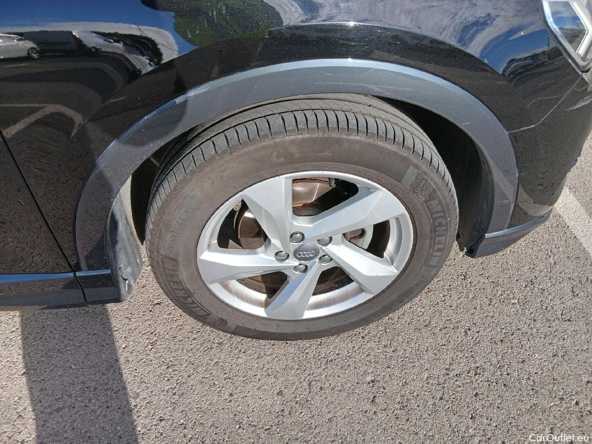  Audi  Q3 AUDI  / 2018 / 5P / todoterreno Advanced 35 TDI 110kW (150CV) S tronic #7