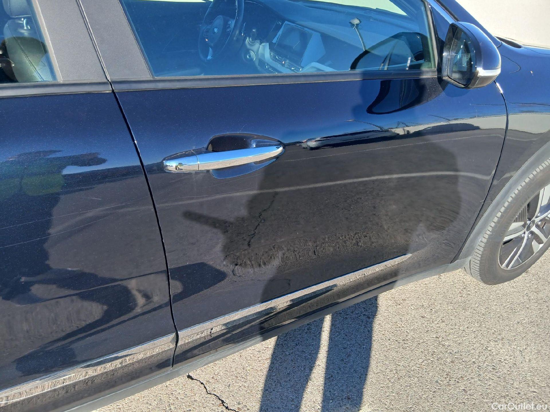  KIA  Niro KIA  1.6 GDi PHEV 104kW (141CV) Drive (AC) #37