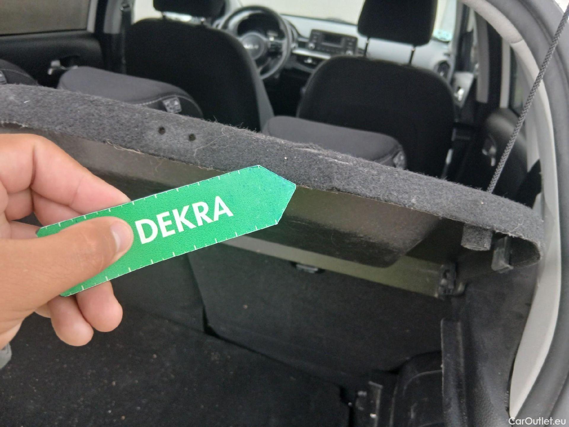  KIA  Picanto KIA  / 2020 / 5P / berlina con portón 1.0 DPi 49kW (67CV) Concept Pack Comfort #11