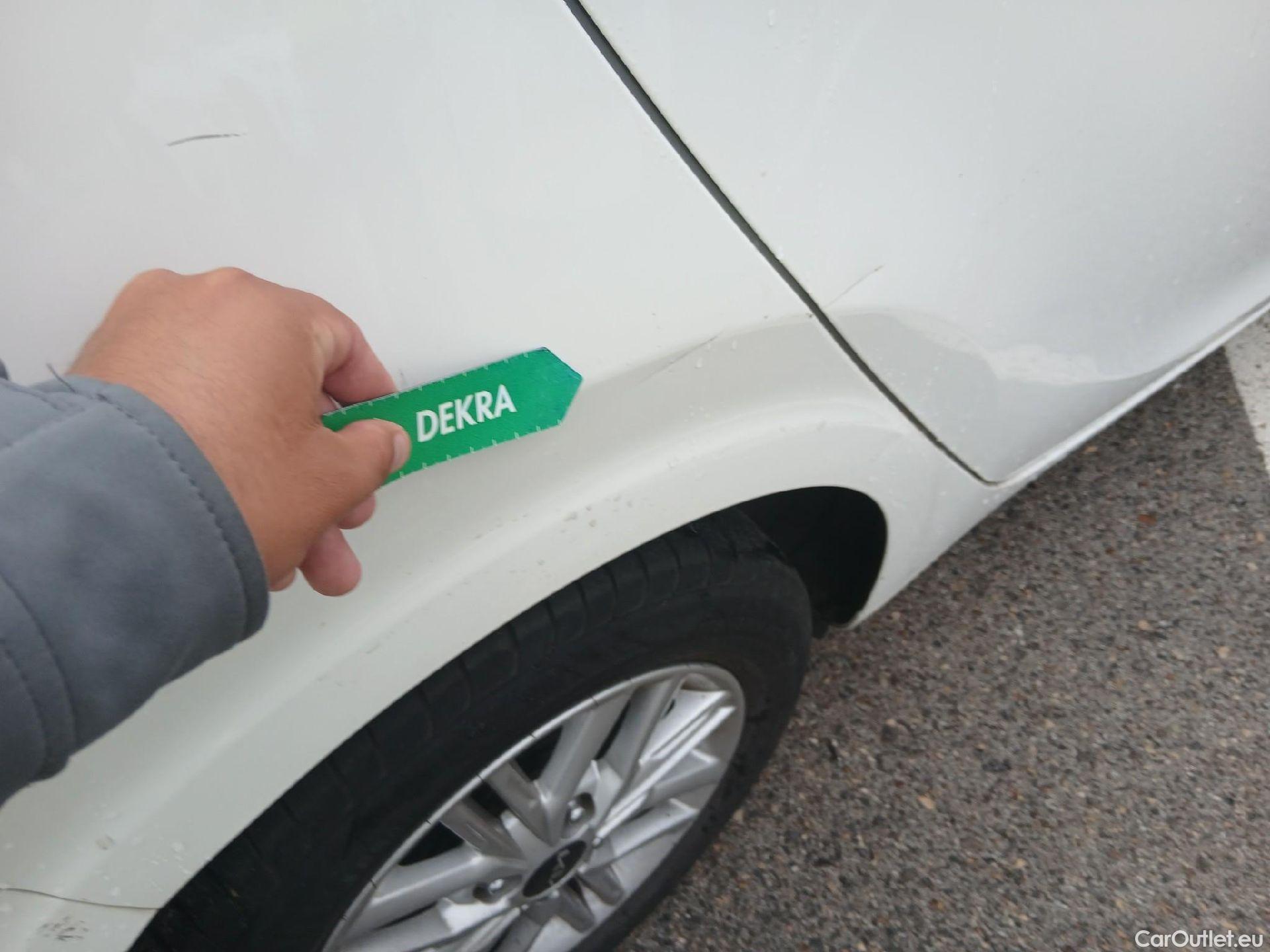  KIA  Picanto KIA  / 2020 / 5P / berlina con portón 1.0 DPi 49kW (67CV) Concept Pack Comfort #32