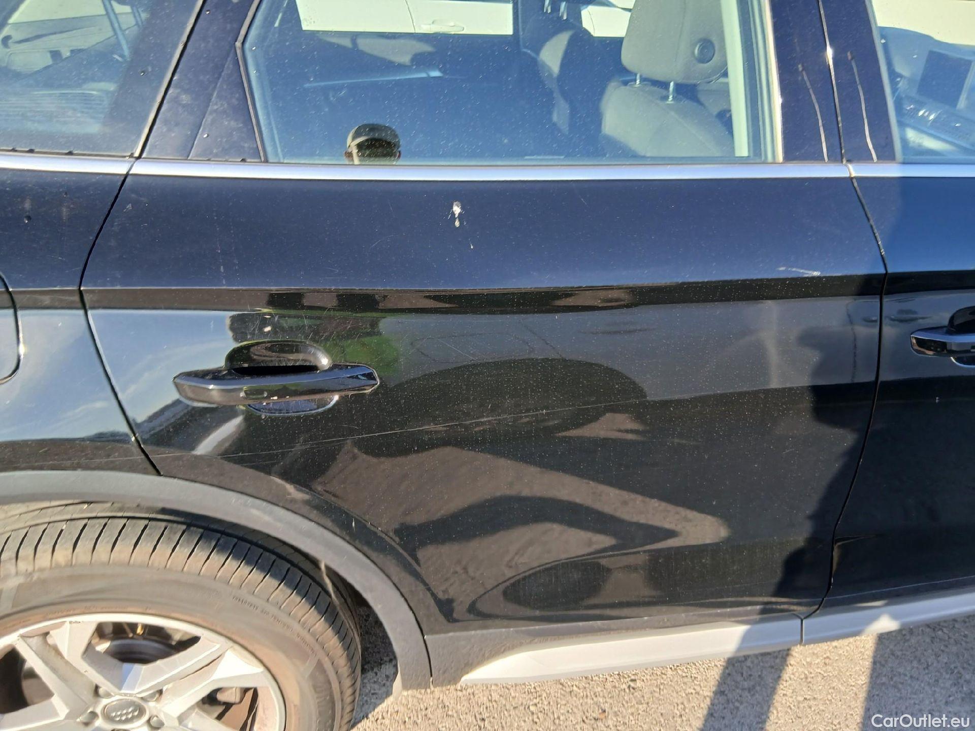  Audi  Q5 AUDI  / 2016 / 5P / todoterreno Design 35 TDI 120kW quattro S tronic #43