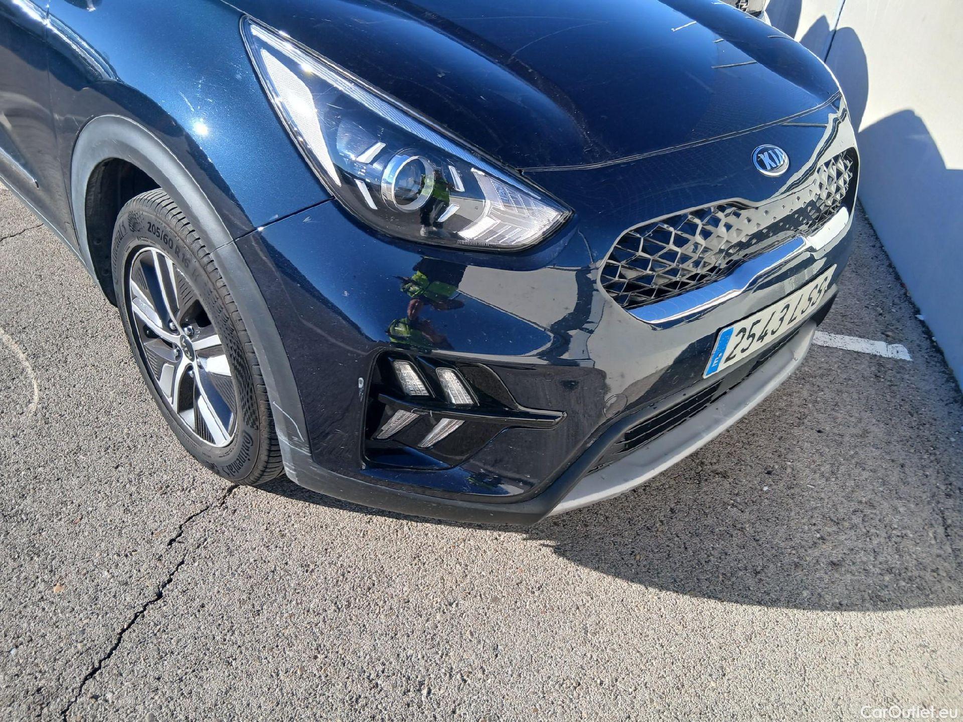  KIA  Niro KIA  1.6 GDi PHEV 104kW (141CV) Drive (AC) #15