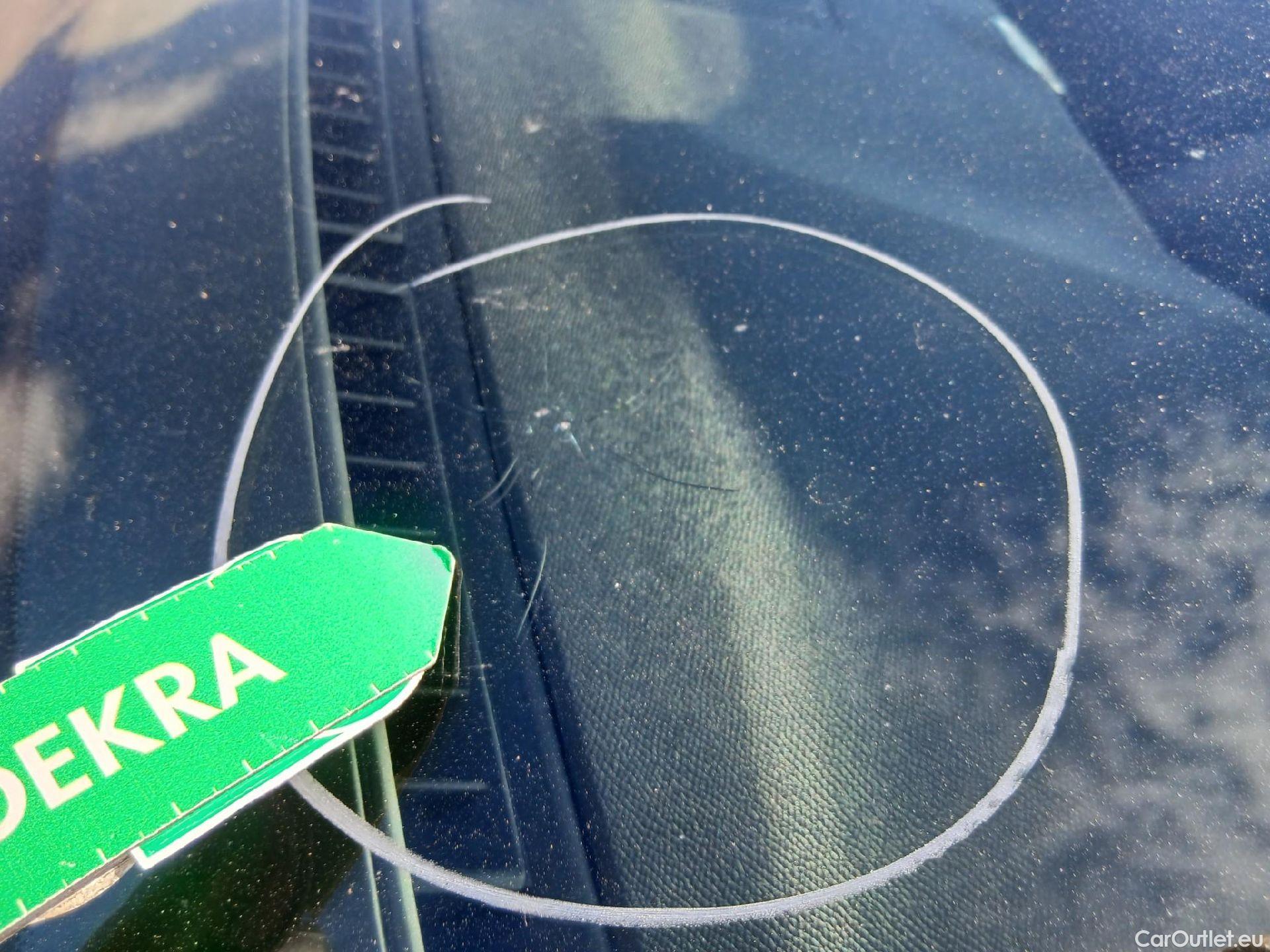  DS  DS7 DS DS 7 Crossback / 2017 / 5P / todoterreno BlueHDi DE 96kW (130CV) BE CHIC #8