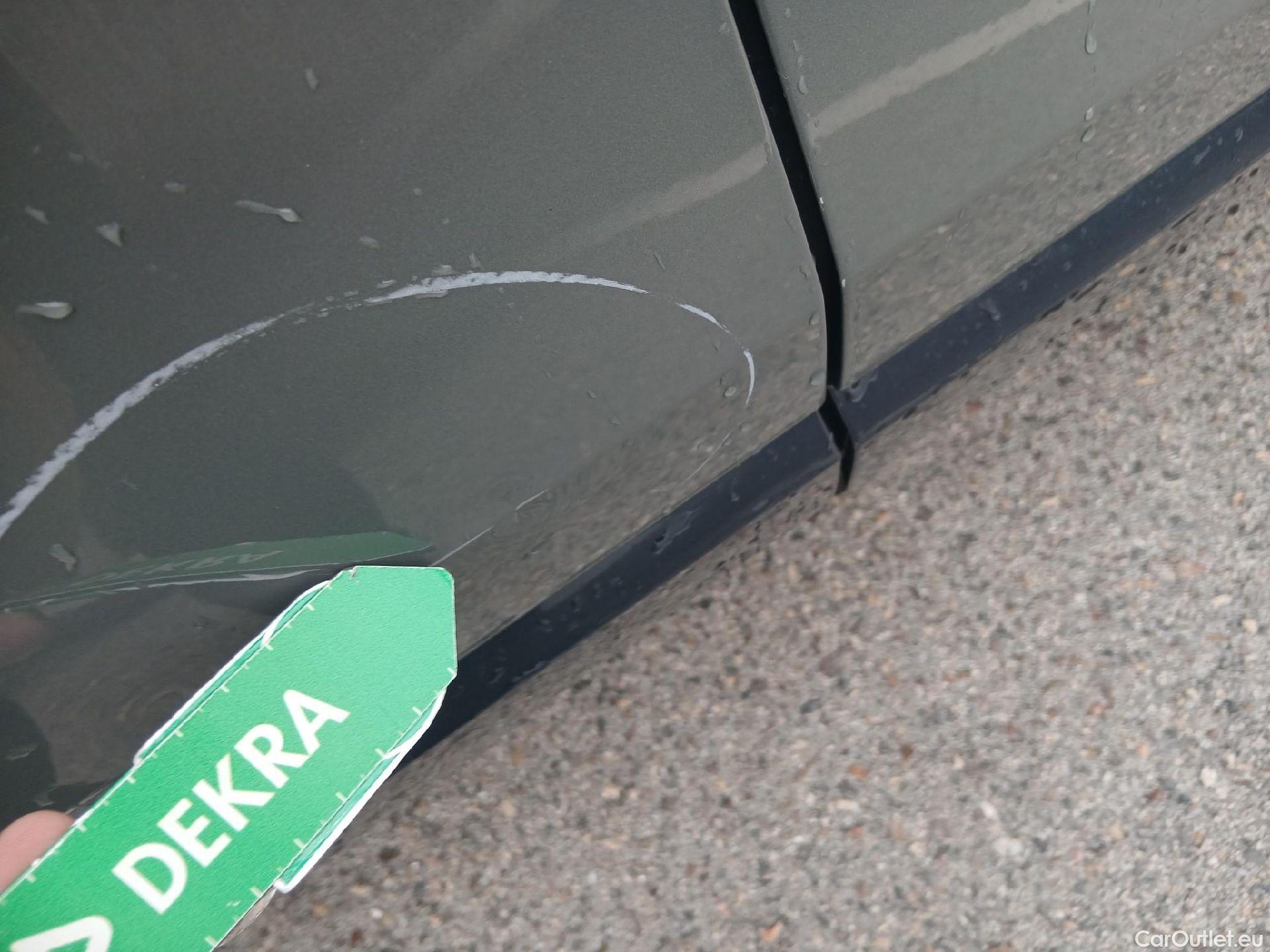 Audi  Q3 AUDI  / 2018 / 5P / todoterreno Advanced 35 TDI 110kW (150CV) S tronic (AC5) #21